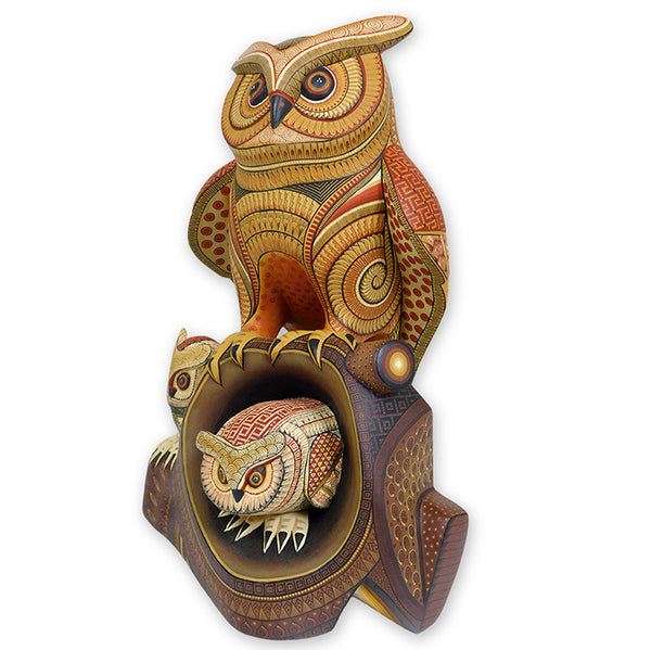 Isabel Fabian: Majestic Mama Owl with Owlets Sculpture