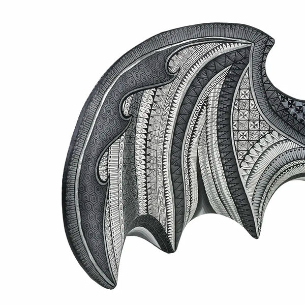 Isabel Fabian: Impressive Bat Woodcarving