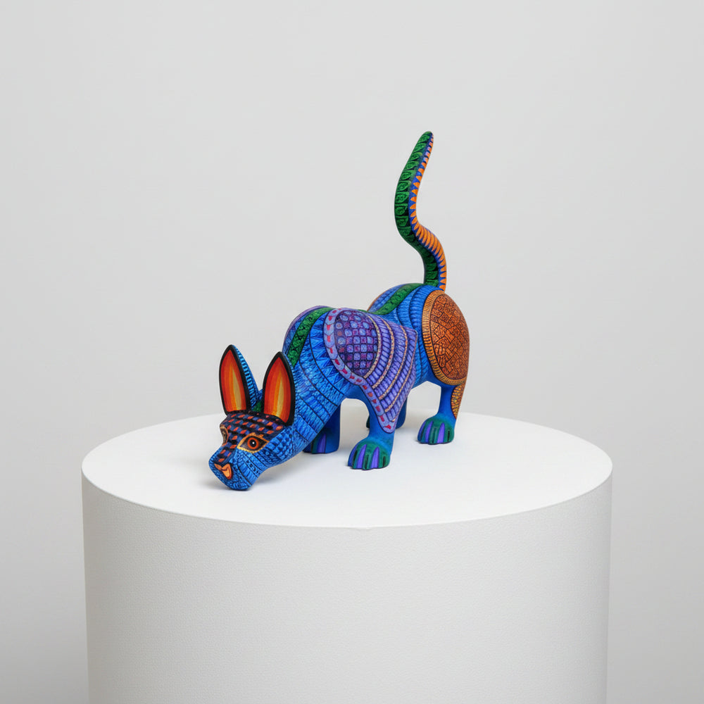 Ivan Fuentes: Prawling Panther Woodcarving