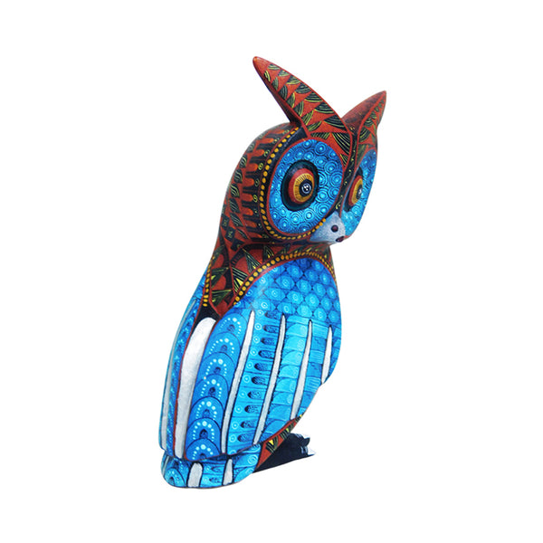 Ivonne Careaga: Great Horned Owl Woodcarving