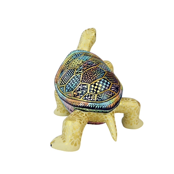 Job Luna: Impressive Little Turtle Alebrije