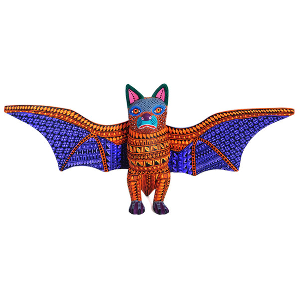 Lauro Ramirez: Bat Woodcarving