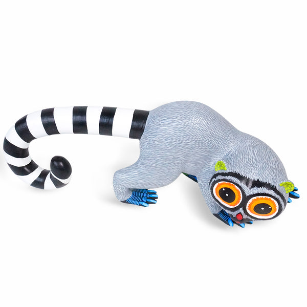 Demetrio Cortes: Ring-Tailed Lemur Woodcarving