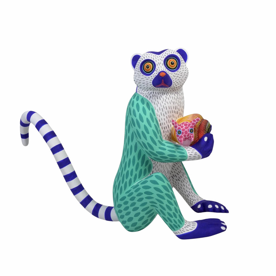 Luis Pablo: Lemur and Snail Woodcarving