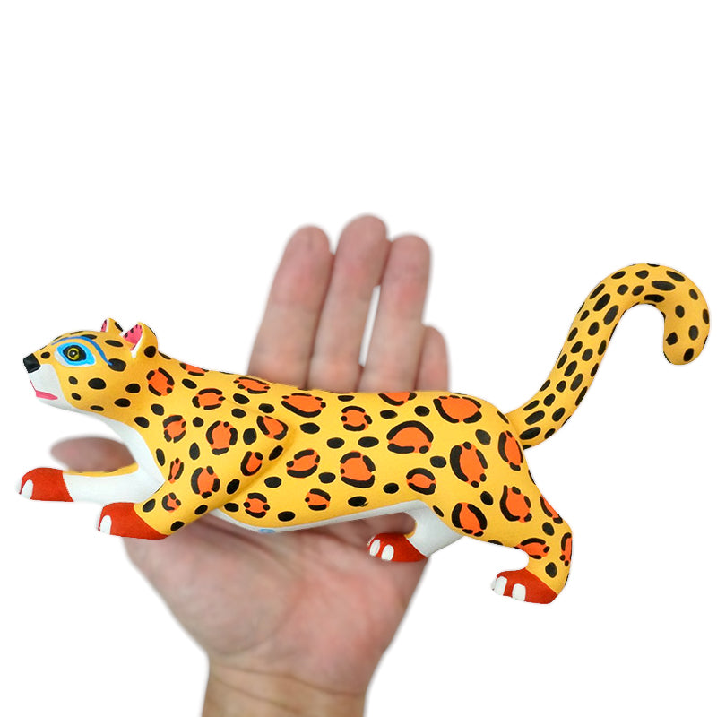 Luis Pablo: Little Leopard Woodcarving