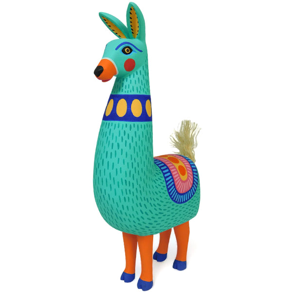 Luis Pablo: Llama Woodcarving