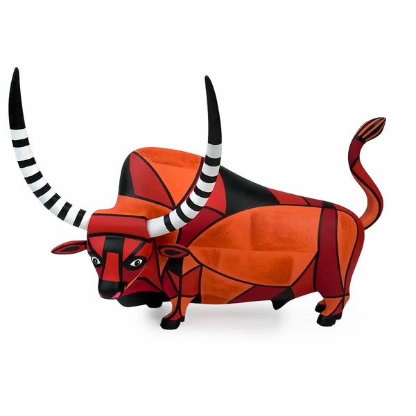 Luis Pablo: Mondrian Longhorn Bull Woodcarving