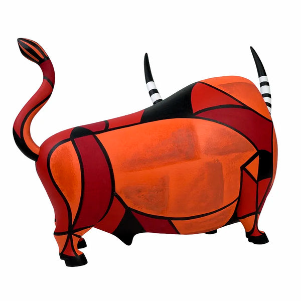 Luis Pablo: Mondrian Longhorn Bull Woodcarving