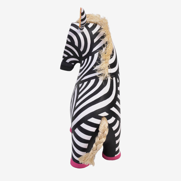Luis Pablo: Op Art Zebra