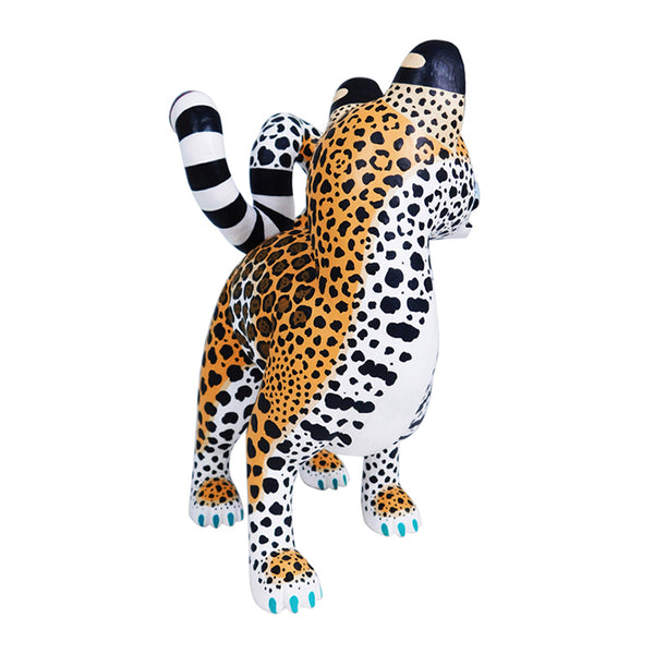 Miguel Santiago: Leopard Sculpture