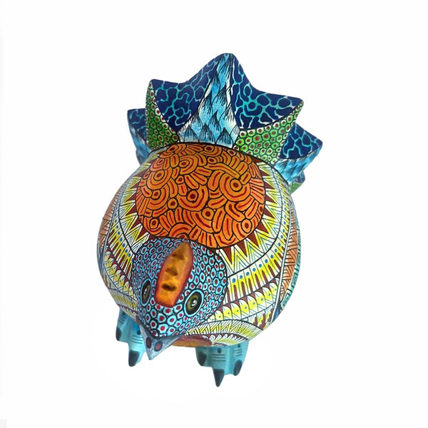 Nicolas Morales: Little Hen Woodcarving