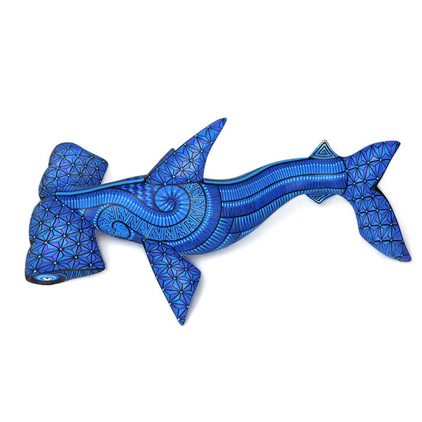 (LYWY ) Nicolas Morales: Great Hammerhead Shark Woodcarving