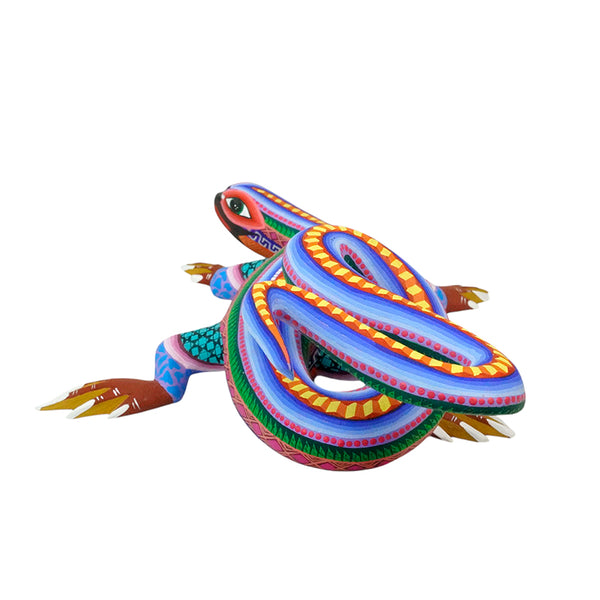 Oscar Carrillo: Lizard Wood Figurine