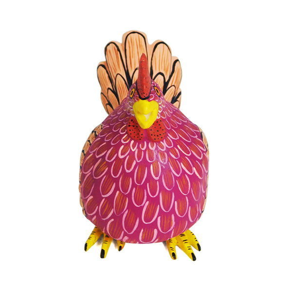 Raul Ibañez: Little Hen Woodcarving