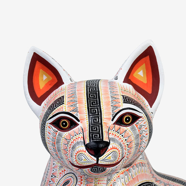 Rocio Fabian: Magnificent Cat Woodcarving