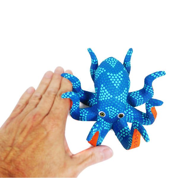Saul Aragon: Little  Octopus Woodcarving