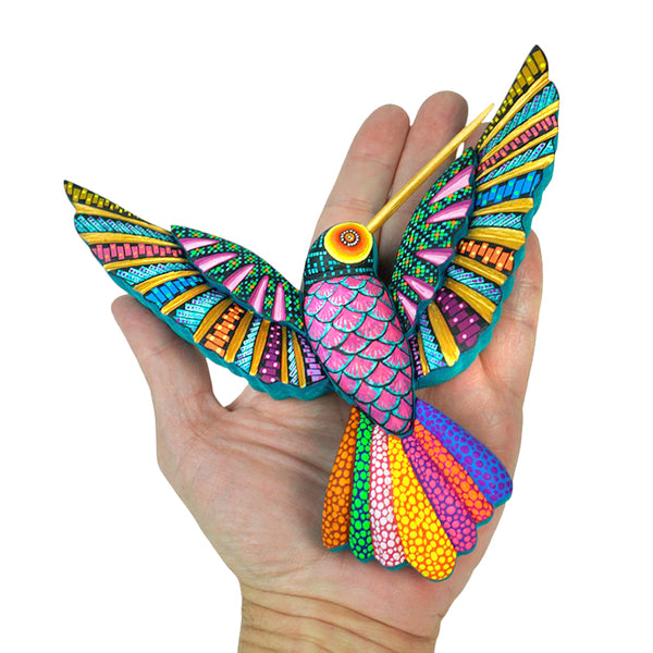 Veronica Calvo: Wall Hanging Hummingbird Woodcarving