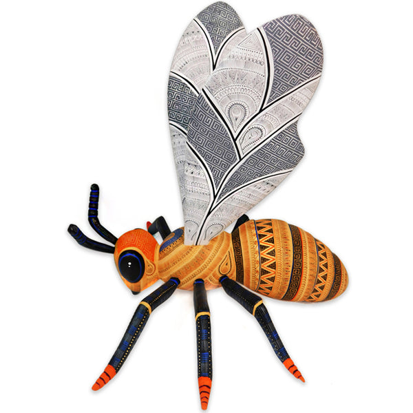 Rocio Fabian: Exquisite Bee Woodcarving