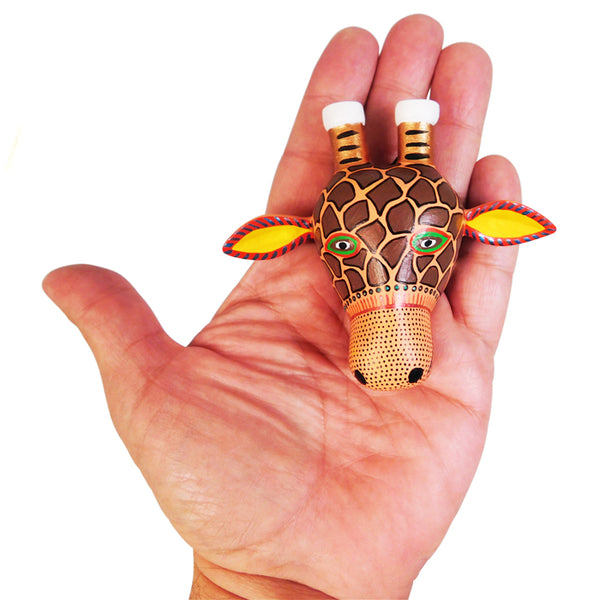 Flor & Abad Xuana: Miniature Giraffe Mask