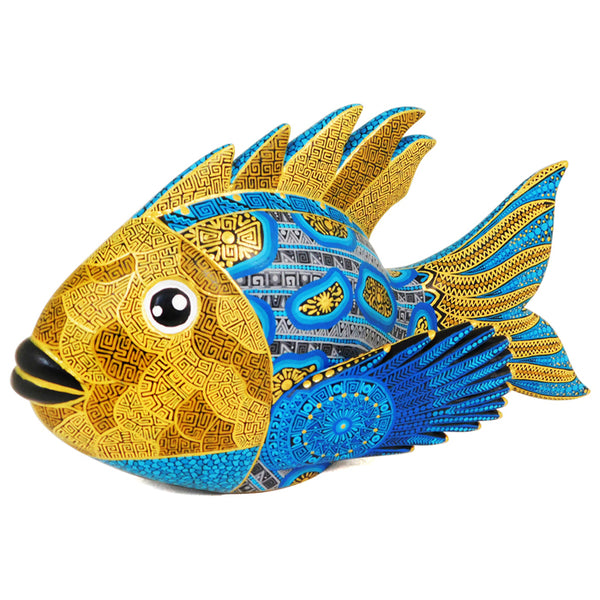 Anel Shunashi: Fish Woodcarving