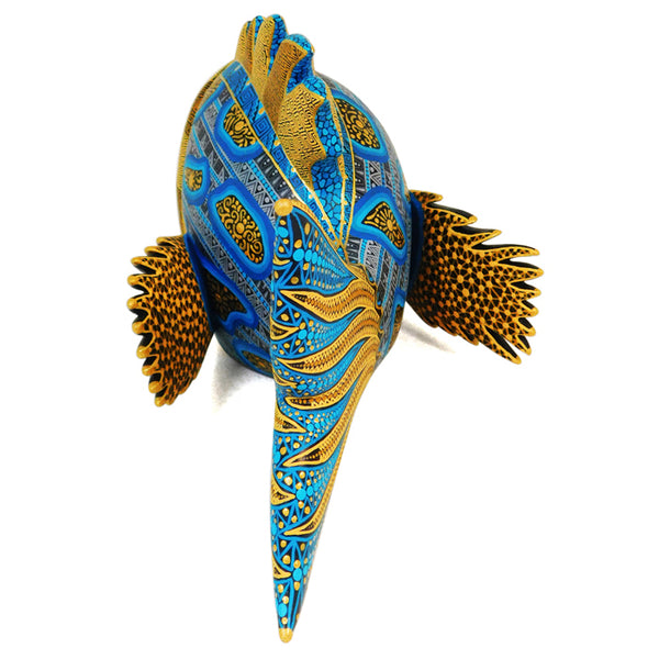 Anel Shunashi: Fish Woodcarving