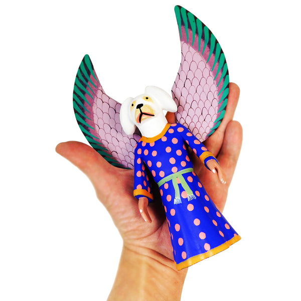 Avelino Perez: Angel Dog  Woodcarving