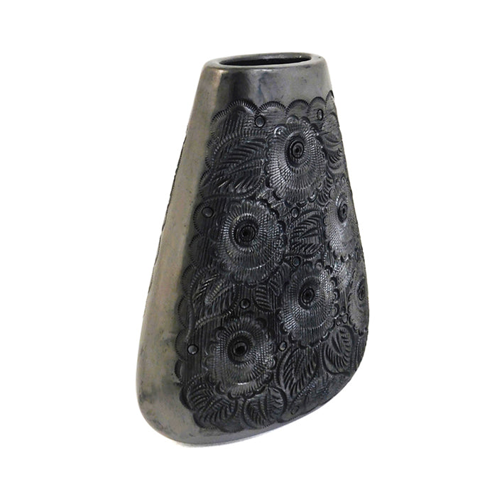 Barro Negro: Contemporary Vase