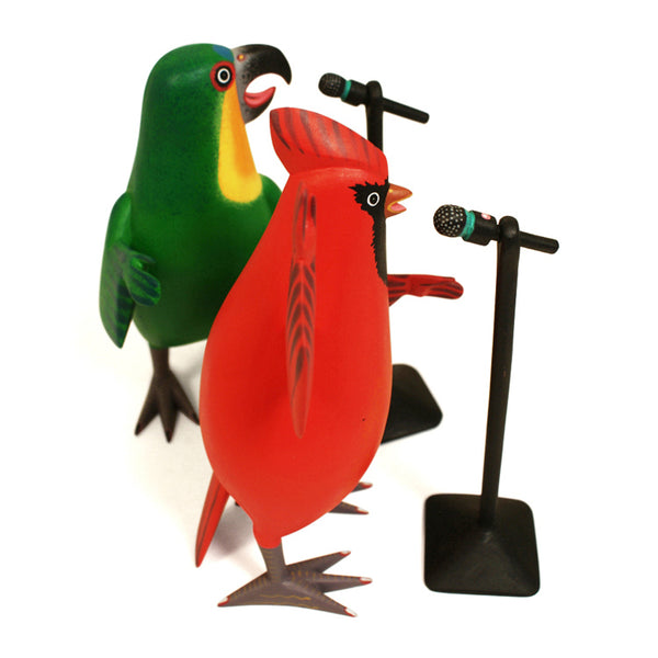 Avelino Perez: Cardinal & Parrot Duet