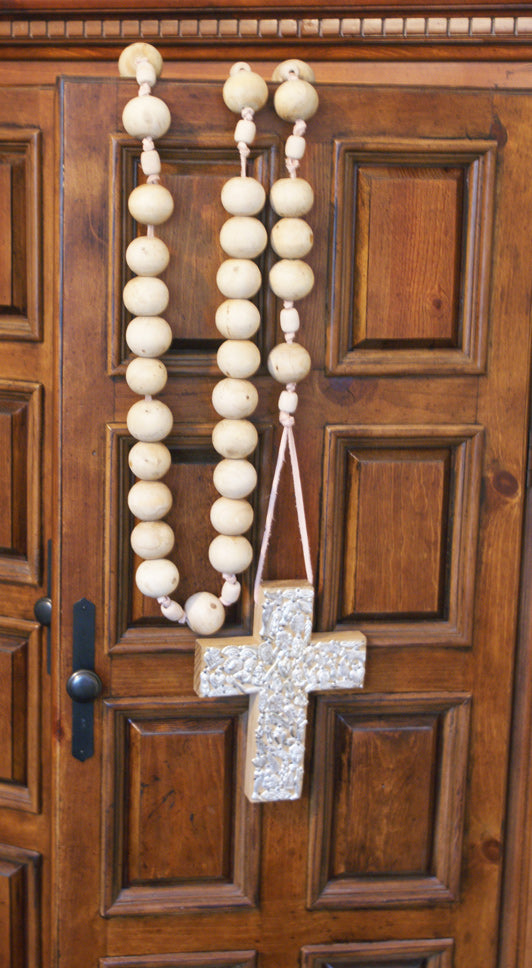 Milagros Cross: Rosary