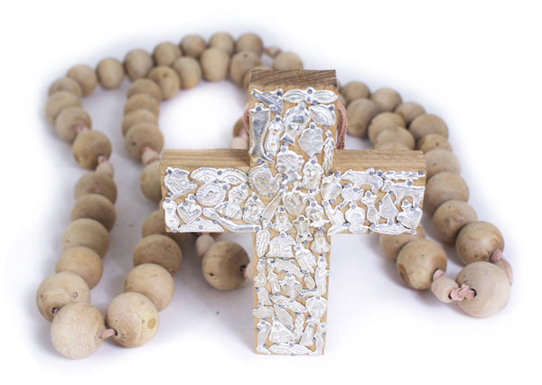 Milagros Cross: Rosary