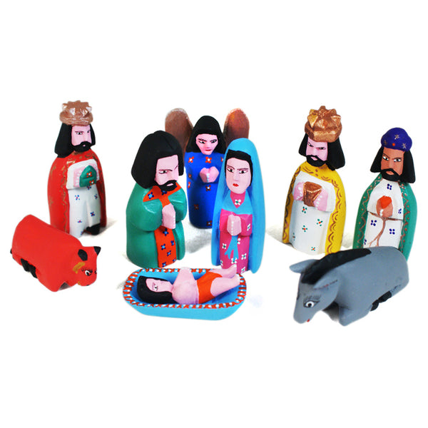 Justo Xuana: Miniature Nativity Scene