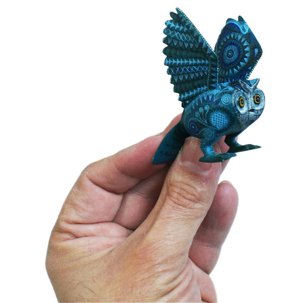 Raymundo & Catalina Fabian:  Micro Miniature Owl
