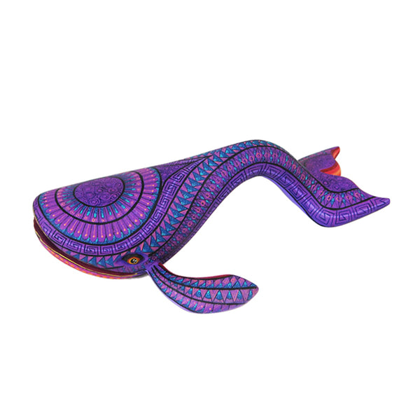 Aldo Hernandez Casa Don Juan: Little Whale Woodcarving