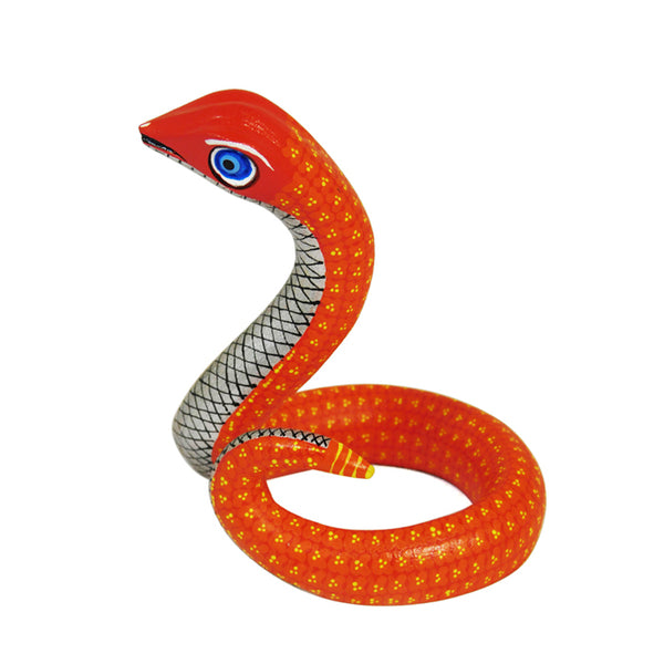 Faviola Fabian: Little Snake Sculpture