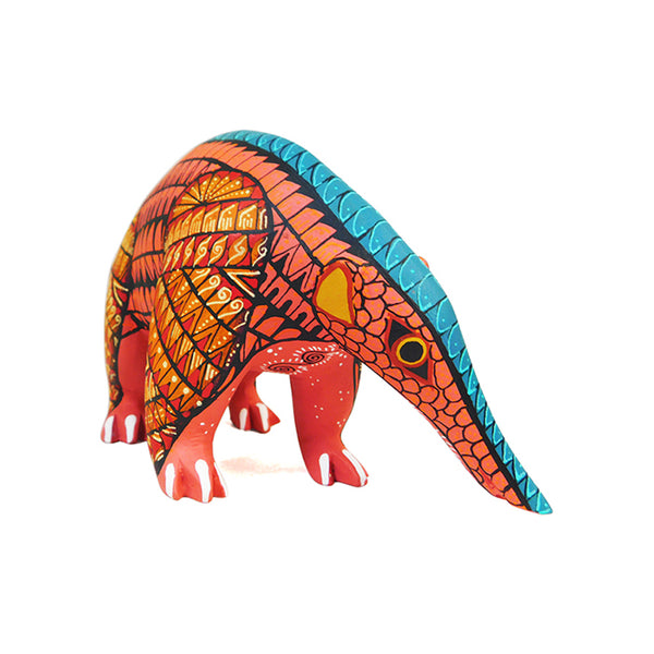 Esteban Hernandez: Anteater Woodcarving