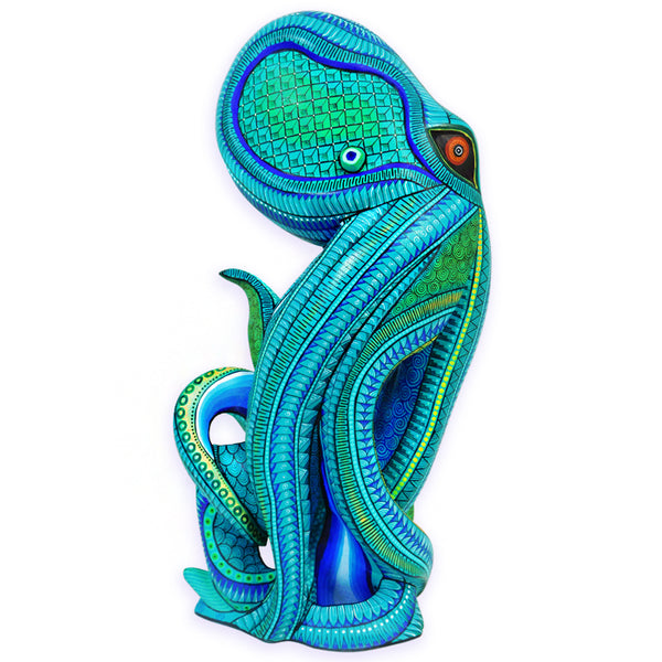 Isabel Fabian: Stunning Octopus Woodcarving