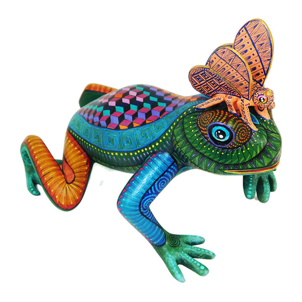 Jorge Vazquez: Butterfly and Frog Woodcarving