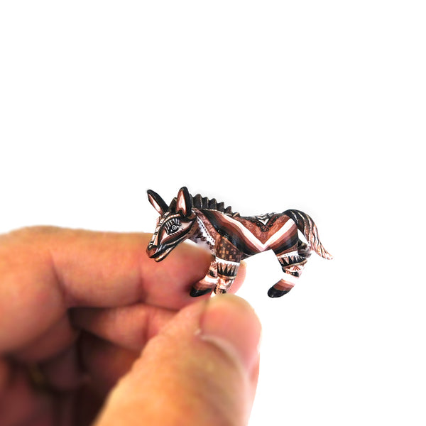 Lucero Fuentes: Impressive Micro Miniature Donkey