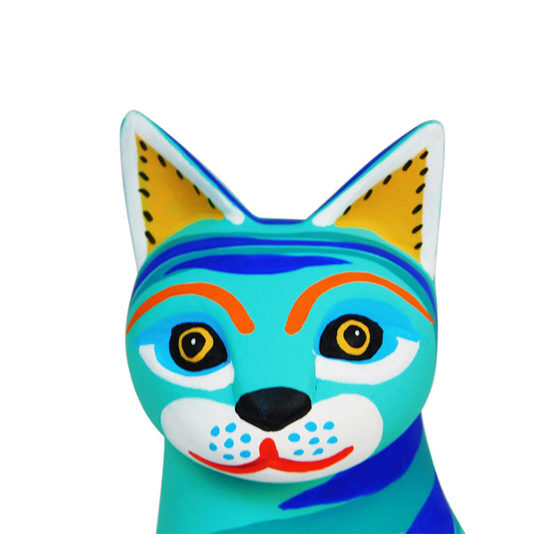 Luis Pablo: Blue Cat Woodcarving