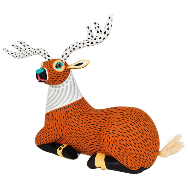 Luis Pablo: Elegant Deer