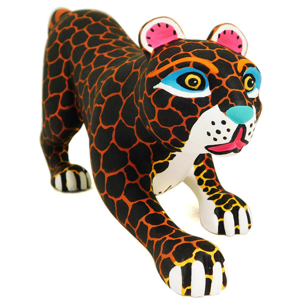 Luis Pablo: Leopard Woodcarving