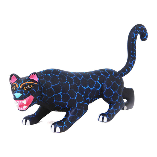 Oaxacan Woodcarving: Black Panther Woodcarving
