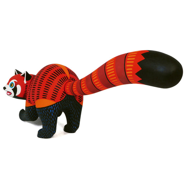 Luis Pablo: Red Panda  Woodcarving