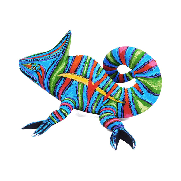 Oaxacan Wood Carving: Chameleon
