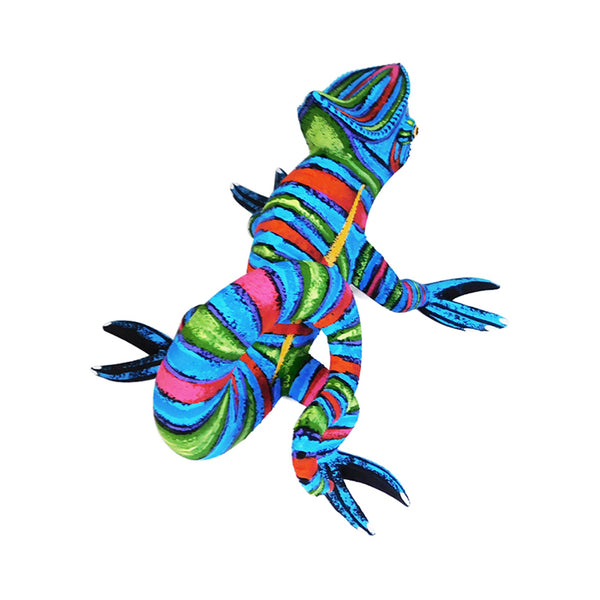 Oaxacan Wood Carving: Chameleon