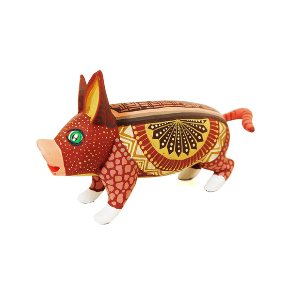 Jose Calvo & Magaly Fuentes: Little Pig Woodcarving Alebrije