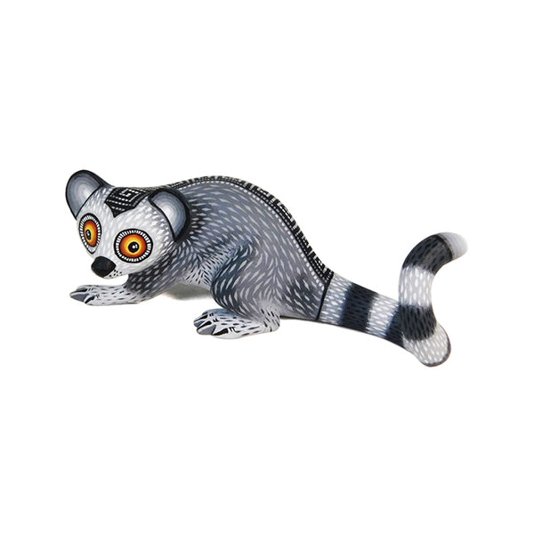 Magaly Fuentes & Jose Calvo: Miniature Lemur Sculpture