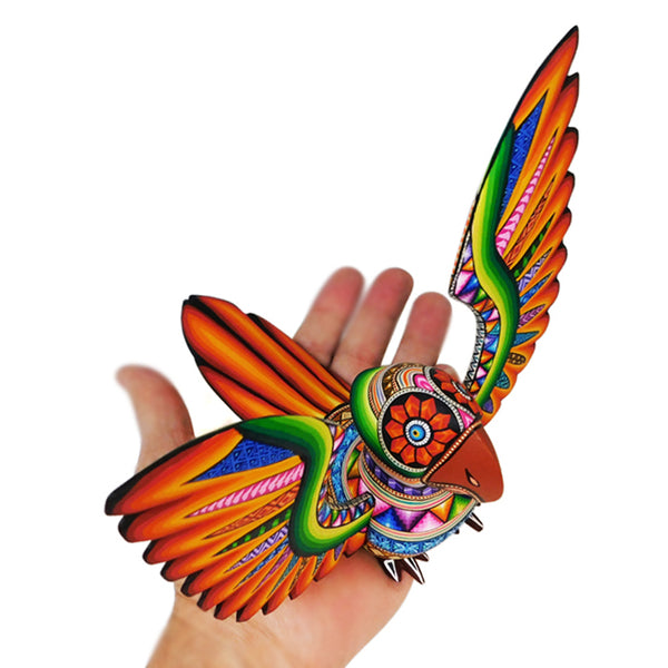 Magaly Fuentes & Jose Calvo: Parrot Woodcarving Alebrije