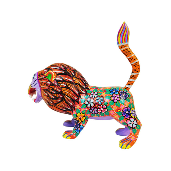 Maria Jimenez: Little Lion Woodcarving