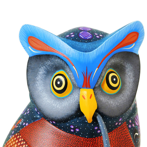 Nicolas Morales: Owl & Baby Woodcarving